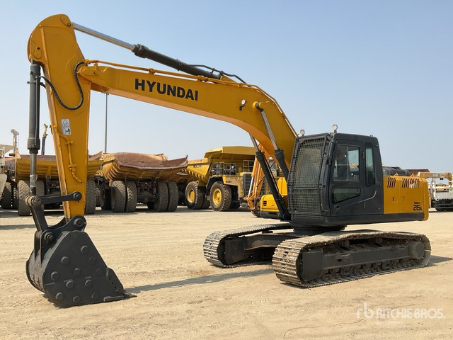 2022 Hyundai R215 - حفار زاحف: صورة 2 2022 Hyundai R215 - حفار زاحف: صورة 2