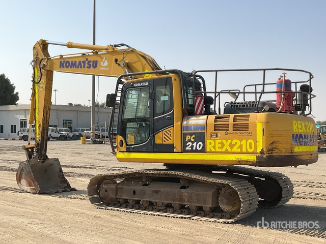 2022 Komatsu PC210-10M0 Tracked Excavator - حفار زاحف: صورة 5 2022 Komatsu PC210-10M0 Tracked Excavator - حفار زاحف: صورة 5
