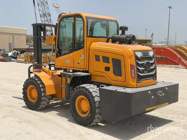 2025 KUL RTF-3500 3.5 ton 4x4 (Unused) Rough Terrain Forklift - رافعة شوكية للأراضي الوعرة: صورة 4 2025 KUL RTF-3500 3.5 ton 4x4 (Unused) Rough Terrain Forklift - رافعة شوكية للأراضي الوعرة: صورة 4