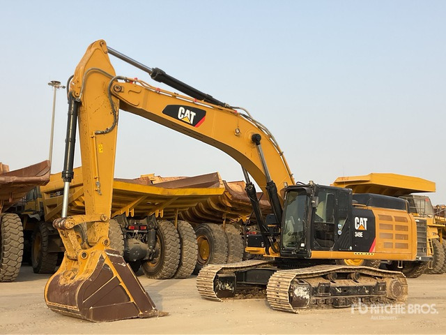 Cat 349E - حفار زاحف: صورة 1 Cat 349E - حفار زاحف: صورة 1