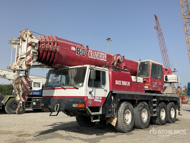Liebherr 1080 - رافعة لجميع التضاريس: صورة 1 Liebherr 1080 - رافعة لجميع التضاريس: صورة 1