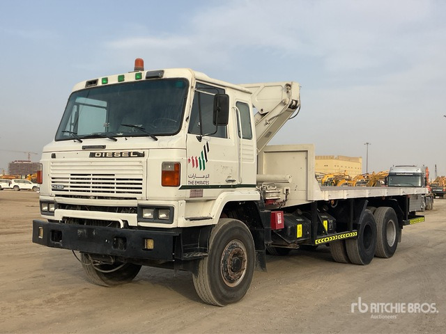 Nissan TF20 - شاحنات مسطحة, شاحنة كرين: صورة 2 Nissan TF20 - شاحنات مسطحة, شاحنة كرين: صورة 2