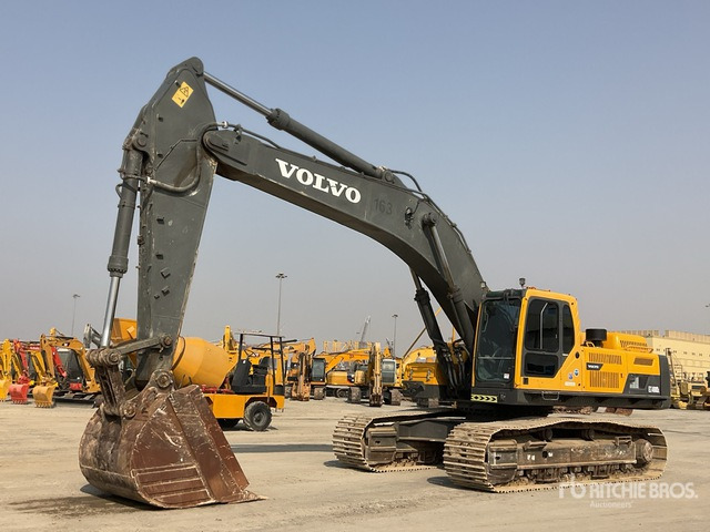 Volvo EC480DL - حفار زاحف: صورة 1 Volvo EC480DL - حفار زاحف: صورة 1