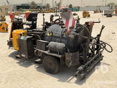 WEIRO TM600 Ride On Asphalt Distributor Vehicle - موزع الأسفلت: صورة 2 WEIRO TM600 Ride On Asphalt Distributor Vehicle - موزع الأسفلت: صورة 2