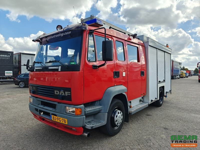 DAF AE 55 CE 55/230 TI 4x2 Euro3 - 6CIL - Godiva TS08 LD3.250 HD240 T1.500Liters - 9 Persoons - شاحنة حريق: صورة 1 DAF AE 55 CE 55/230 TI 4x2 Euro3 - 6CIL - Godiva TS08 LD3.250 HD240 T1.500Liters - 9 Persoons - شاحنة حريق: صورة 1