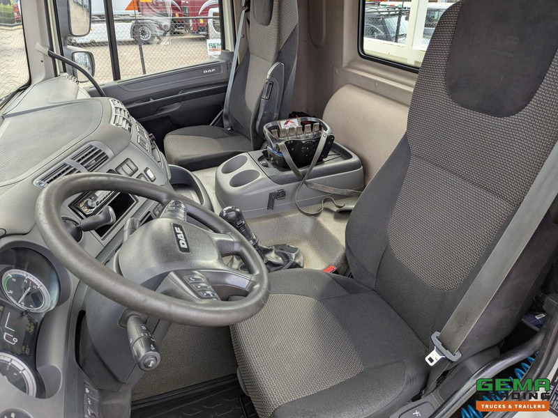 DAF CF 330 FAT 6x4 Dagcab Euro6A - Open laadbak 6.4m + PM 15522 - RadioGrafisch - Handgeschakeld - 08/2025APK - شاحنات مسطحة, شاحنة كرين: صورة 5 DAF CF 330 FAT 6x4 Dagcab Euro6A - Open laadbak 6.4m + PM 15522 - RadioGrafisch - Handgeschakeld - 08/2025APK - شاحنات مسطحة, شاحنة كرين: صورة 5