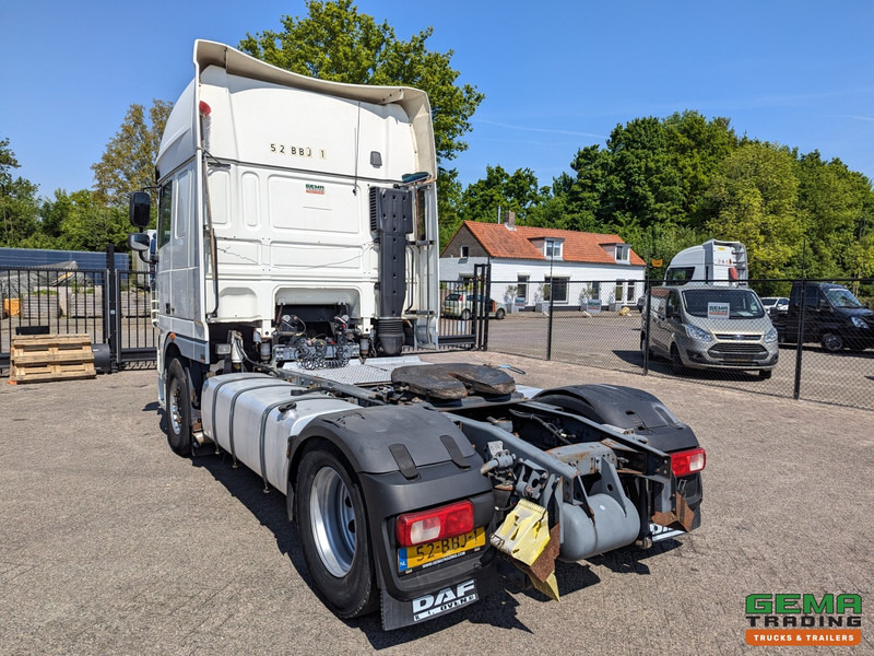 DAF FT XF105.460 4x2 Superspacecab Euro5 EEV - Retarder - Dubbele tanks - مقطورة السحب: صورة 4 DAF FT XF105.460 4x2 Superspacecab Euro5 EEV - Retarder - Dubbele tanks - مقطورة السحب: صورة 4