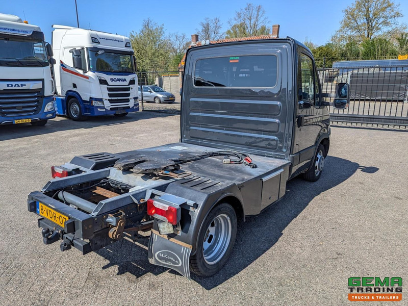 Iveco 35C18/T 4x2 Euro4 - BE-Trekker - 3-Zits - Luchthoorns - NAP - رأس تريلا: صورة 3 Iveco 35C18/T 4x2 Euro4 - BE-Trekker - 3-Zits - Luchthoorns - NAP - رأس تريلا: صورة 3