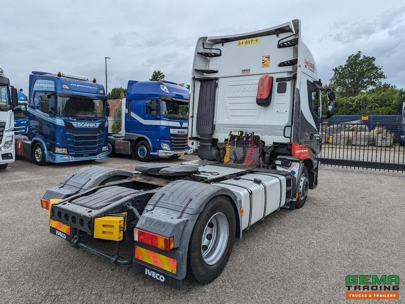 Iveco Stralis 420 Hi-Way 4x2 Euro6A - Dubbele tanks - Rema - 08/2025 APK - مقطورة السحب: صورة 3 Iveco Stralis 420 Hi-Way 4x2 Euro6A - Dubbele tanks - Rema - 08/2025 APK - مقطورة السحب: صورة 3