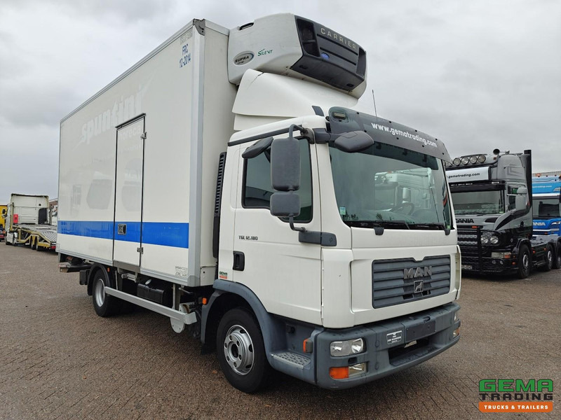 MAN TGL 12.180 4x2 Dagcabine Euro4 - Koel-Vriesbak 5.5m - Carrier Supra 850Mt - Laadklep 1500KG - 02/2026 APK - شاحنة ذات مبرد: صورة 4 MAN TGL 12.180 4x2 Dagcabine Euro4 - Koel-Vriesbak 5.5m - Carrier Supra 850Mt - Laadklep 1500KG - 02/2026 APK - شاحنة ذات مبرد: صورة 4