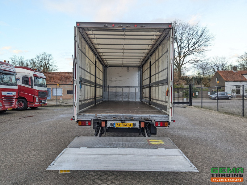 MAN TGL 12.220 4x2 Daycab Euro6 - SchuifzeilenBak 7.2M + Laadklep 2000kg - Rongpotten - Zijdeuren - شاحنة ذات ستائر جانبية: صورة 4 MAN TGL 12.220 4x2 Daycab Euro6 - SchuifzeilenBak 7.2M + Laadklep 2000kg - Rongpotten - Zijdeuren - شاحنة ذات ستائر جانبية: صورة 4