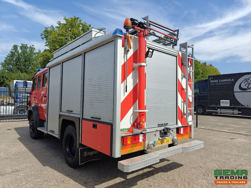 Mercedes-Benz 1124 AF 4x4 Dubbelcab 6Cil - 8 Pers - Ziegler TS - Tankautospuit TS09 LD2.800 HD265 T2.000 S40 - 04/2026 APK - شاحنة حريق: صورة 4 Mercedes-Benz 1124 AF 4x4 Dubbelcab 6Cil - 8 Pers - Ziegler TS - Tankautospuit TS09 LD2.800 HD265 T2.000 S40 - 04/2026 APK - شاحنة حريق: صورة 4