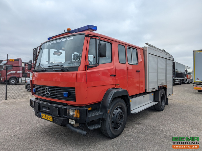 Mercedes-Benz 1124 AF 4x4 Dubbelcab 6Cil - 9 Pers - Kronenburg Tankautospuit TS08 LD3.000 HD240 T2.400 LiterTank - شاحنة حريق: صورة 1 Mercedes-Benz 1124 AF 4x4 Dubbelcab 6Cil - 9 Pers - Kronenburg Tankautospuit TS08 LD3.000 HD240 T2.400 LiterTank - شاحنة حريق: صورة 1