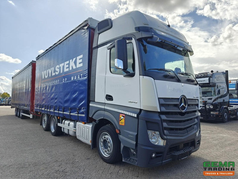 Mercedes-Benz Actros 2645 6x2 Gigaspace Euro6 + 3Axle Trailer - 115m³ VolumeCombi - Dubbele Tanks - Moffet Aansluiting - HH Vloer - SMARTTacho V2 - شاحنة صندوقية: صورة 4 Mercedes-Benz Actros 2645 6x2 Gigaspace Euro6 + 3Axle Trailer - 115m³ VolumeCombi - Dubbele Tanks - Moffet Aansluiting - HH Vloer - SMARTTacho V2 - شاحنة صندوقية: صورة 4