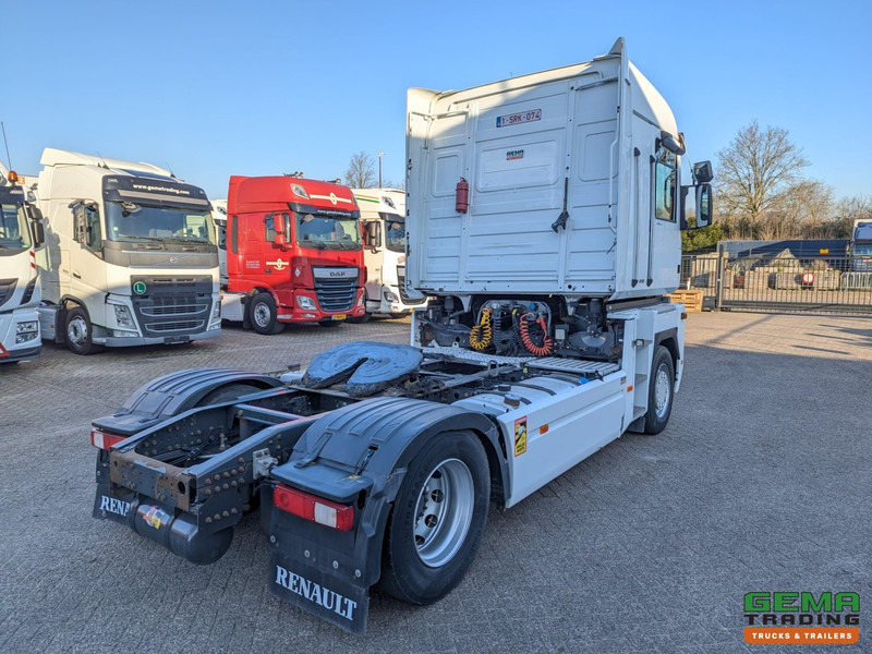 Renault Magnum 480 4x2 Euro5 EEV - Dubbele Tanks - Luchthoorns - Side Skirts - 06/2025APK - مقطورة السحب: صورة 3 Renault Magnum 480 4x2 Euro5 EEV - Dubbele Tanks - Luchthoorns - Side Skirts - 06/2025APK - مقطورة السحب: صورة 3