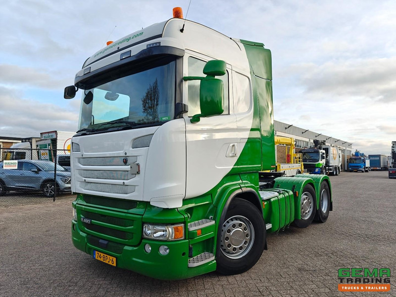 Scania R490 6x2/4 Highline Euro6A - Retarder - NaafReductie - Dubbele Tanks - StandAirco - SMARTTacho v2 - رأس تريلا: صورة 1 Scania R490 6x2/4 Highline Euro6A - Retarder - NaafReductie - Dubbele Tanks - StandAirco - SMARTTacho v2 - رأس تريلا: صورة 1