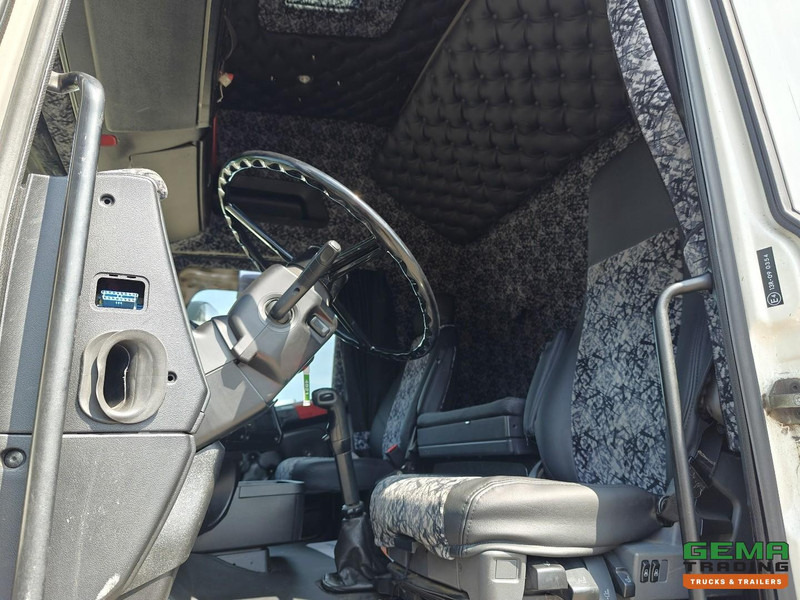 Scania R500 6x2/4 Topline Euro3 - V8 - Handgeschakeld - SchuifSchotel - رأس تريلا: صورة 5 Scania R500 6x2/4 Topline Euro3 - V8 - Handgeschakeld - SchuifSchotel - رأس تريلا: صورة 5