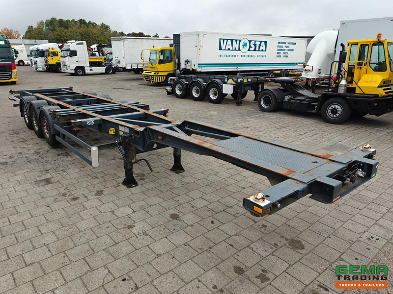 Schmitz Cargobull SCF 24 G 3-Assen MB - LiftAs - Schijfremmen - Vast Chassis - 2x20FT 1x30FT 40FT aansluiting - ناقل حاوية/ نصف مقطورة بحاوية: صورة 4 Schmitz Cargobull SCF 24 G 3-Assen MB - LiftAs - Schijfremmen - Vast Chassis - 2x20FT 1x30FT 40FT aansluiting - ناقل حاوية/ نصف مقطورة بحاوية: صورة 4