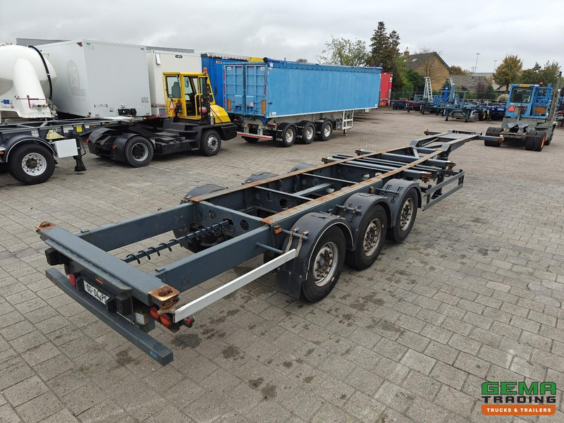 Schmitz Cargobull SCF 24 G 3-Assen MB - LiftAs - Schijfremmen - Vast Chassis - 2x20FT 1x30FT 40FT aansluiting - ناقل حاوية/ نصف مقطورة بحاوية: صورة 1 Schmitz Cargobull SCF 24 G 3-Assen MB - LiftAs - Schijfremmen - Vast Chassis - 2x20FT 1x30FT 40FT aansluiting - ناقل حاوية/ نصف مقطورة بحاوية: صورة 1