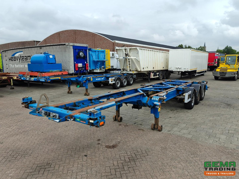 Van Hool 3B0079 3-Assen SAF - Schijfremmen - Alle aansluitingen / Universeel chassis - ناقل حاوية/ نصف مقطورة بحاوية: صورة 2 Van Hool 3B0079 3-Assen SAF - Schijfremmen - Alle aansluitingen / Universeel chassis - ناقل حاوية/ نصف مقطورة بحاوية: صورة 2