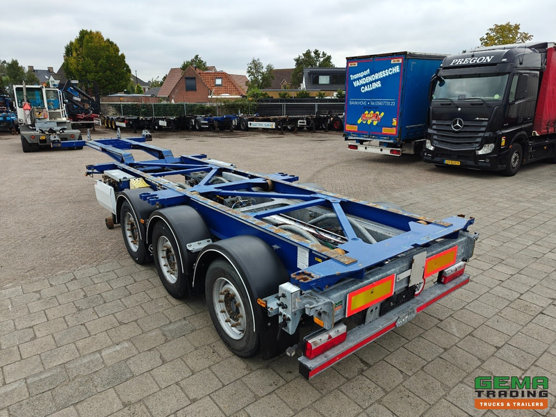 Van Hool A3C002 3-Assen JOST - Schijfremmen - Alle aansluitingen / Universeel chassis - TOP! - 10 stuks op Voorraad - ناقل حاوية/ نصف مقطورة بحاوية: صورة 3 Van Hool A3C002 3-Assen JOST - Schijfremmen - Alle aansluitingen / Universeel chassis - TOP! - 10 stuks op Voorraad - ناقل حاوية/ نصف مقطورة بحاوية: صورة 3
