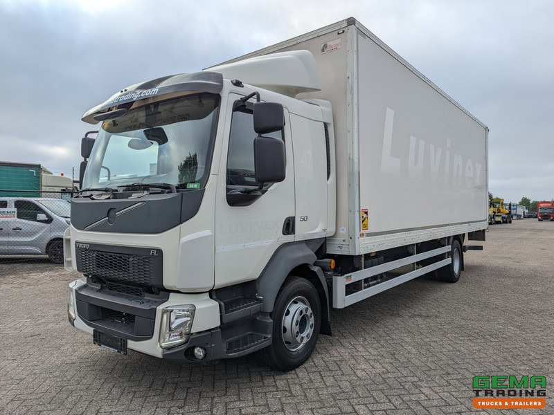 Volvo FL 250 4x2 Dagcab Euro6 -6CIL- 12T- Gesloten bak 7.75m + laadklep 1500kg - 06/2025APK - شاحنة صندوقية: صورة 1 Volvo FL 250 4x2 Dagcab Euro6 -6CIL- 12T- Gesloten bak 7.75m + laadklep 1500kg - 06/2025APK - شاحنة صندوقية: صورة 1