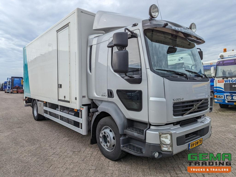 Volvo FL280 4x2 SleepCab 16T Euro5 6CIL - 5.60m GeslotenBak + Laadklep 2500KG - Standkachel - Zijdeur - Servicewagen (V758) - شاحنة صندوقية: صورة 3 Volvo FL280 4x2 SleepCab 16T Euro5 6CIL - 5.60m GeslotenBak + Laadklep 2500KG - Standkachel - Zijdeur - Servicewagen (V758) - شاحنة صندوقية: صورة 3