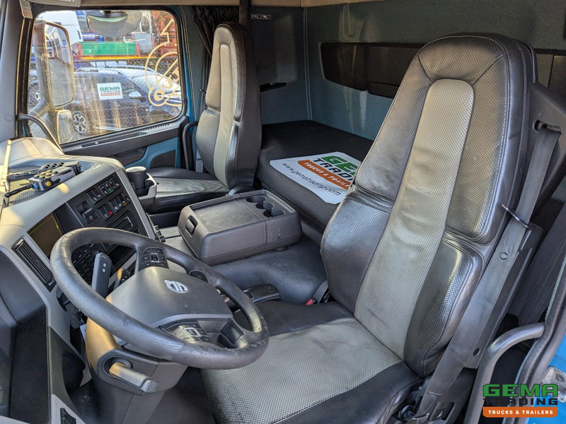 Volvo FM 460 6x2/4 Globetrotter Euro6 - JOAB PortaalSysteem 18T - Uitschuifbaar - Afstandbediening - VangmuilKoppeling - شاحنة لودر انزلاقي: صورة 5 Volvo FM 460 6x2/4 Globetrotter Euro6 - JOAB PortaalSysteem 18T - Uitschuifbaar - Afstandbediening - VangmuilKoppeling - شاحنة لودر انزلاقي: صورة 5