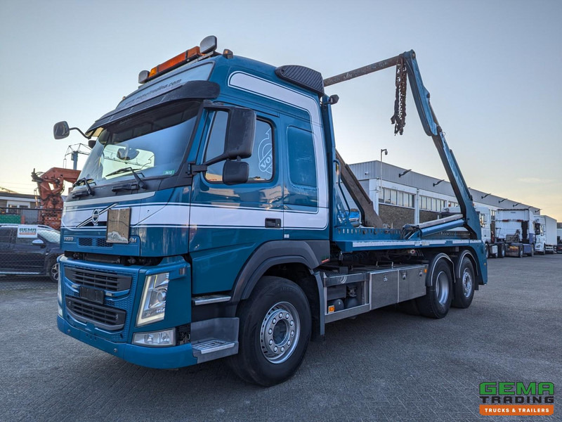 Volvo FM 460 6x2/4 Globetrotter Euro6 - JOAB PortaalSysteem 18T - Uitschuifbaar - Afstandbediening - VangmuilKoppeling - شاحنة لودر انزلاقي: صورة 1 Volvo FM 460 6x2/4 Globetrotter Euro6 - JOAB PortaalSysteem 18T - Uitschuifbaar - Afstandbediening - VangmuilKoppeling - شاحنة لودر انزلاقي: صورة 1