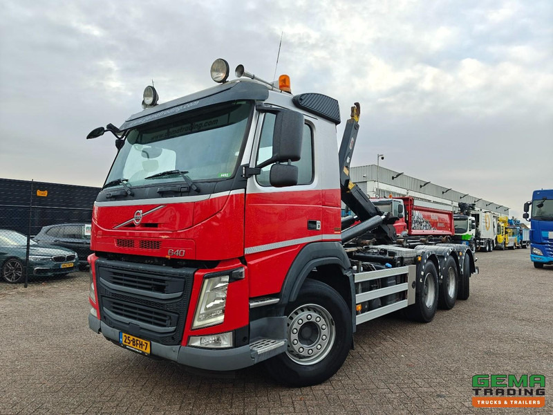 Volvo FM 460 8x4/4 Dagcabine Euro6B - HaakarmSysteem Hyvalift 30.62S 30T - NaafReductie - Lift/NaloopAs - Vangmuil - شاحنة برافعة خطافية: صورة 1 Volvo FM 460 8x4/4 Dagcabine Euro6B - HaakarmSysteem Hyvalift 30.62S 30T - NaafReductie - Lift/NaloopAs - Vangmuil - شاحنة برافعة خطافية: صورة 1