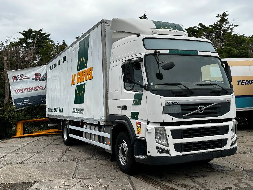 Volvo FM 330 4X2 BOX Spring/Air EURO5 Double Airco Ret - شاحنة صندوقية: صورة 1 Volvo FM 330 4X2 BOX Spring/Air EURO5 Double Airco Ret - شاحنة صندوقية: صورة 1