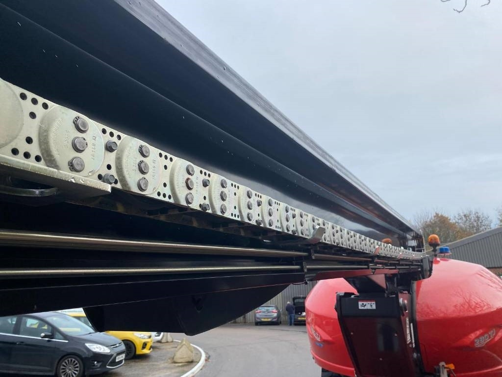 مرفاع تلسكوبي Manitou 280 TJ: صورة 29