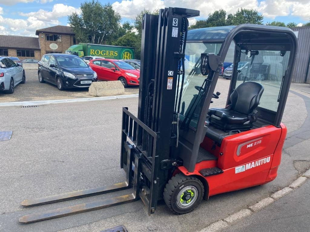 Manitou ME 316 - رافعة شوكية كهربائية: صورة 4 Manitou ME 316 - رافعة شوكية كهربائية: صورة 4