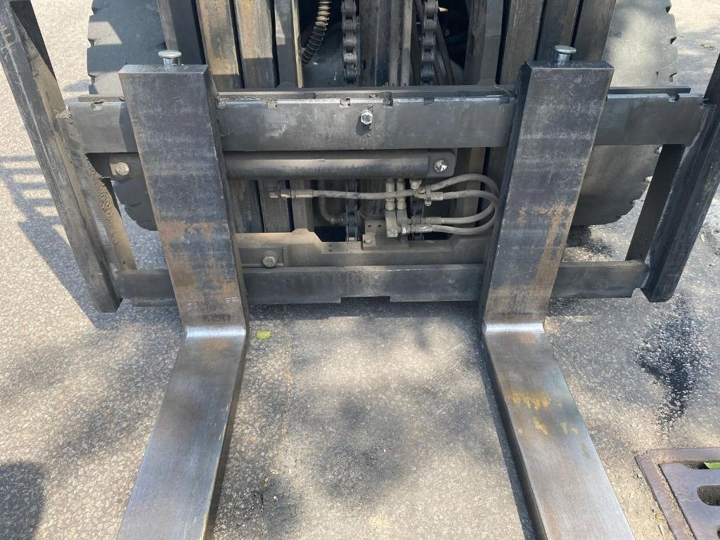 Manitou Mi25D - رافعة شوكية ديزل: صورة 5 Manitou Mi25D - رافعة شوكية ديزل: صورة 5