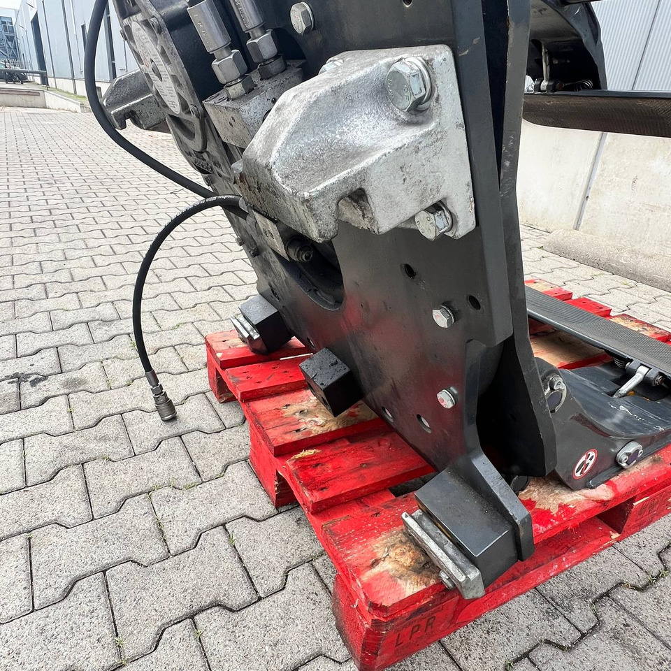 Cacade Paper Roll clamp - مشبك: صورة 5 Cacade Paper Roll clamp - مشبك: صورة 5