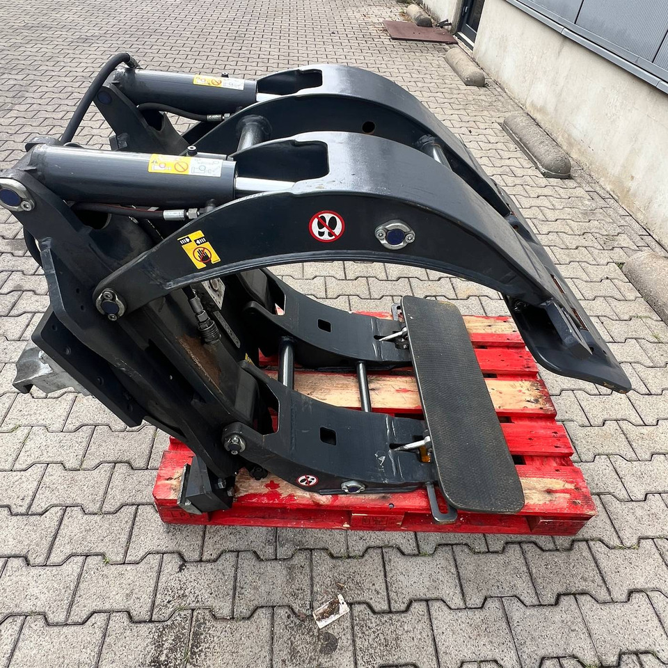 Cacade Paper Roll clamp - مشبك: صورة 1 Cacade Paper Roll clamp - مشبك: صورة 1