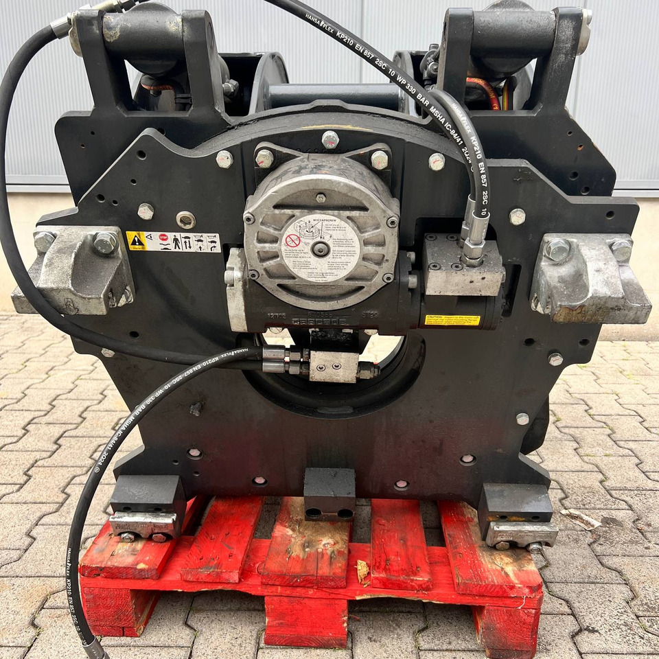 Cacade Paper Roll clamp - مشبك: صورة 4 Cacade Paper Roll clamp - مشبك: صورة 4