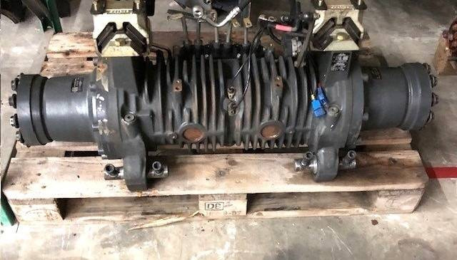 Complete Front axle for Linde E35L/ 387/ - لمحور الأمامي - معدات المناولة: صورة 4 Complete Front axle for Linde E35L/ 387/ - لمحور الأمامي - معدات المناولة: صورة 4