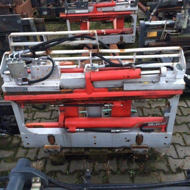 Dúrwen Fork Clamp with separate sideshift - مشبك: صورة 5 Dúrwen Fork Clamp with separate sideshift - مشبك: صورة 5