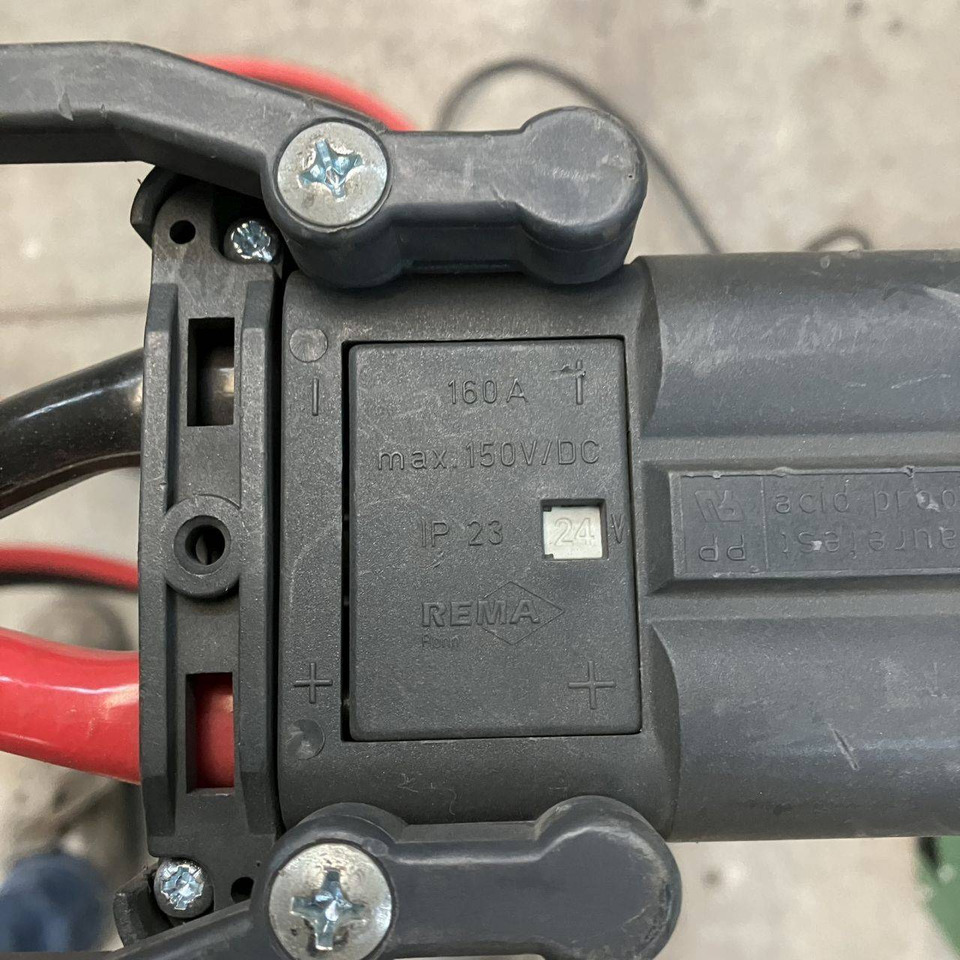 Hoppecke 24V/90A trak basic - قطع الغيار - معدات المناولة: صورة 4 Hoppecke 24V/90A trak basic - قطع الغيار - معدات المناولة: صورة 4