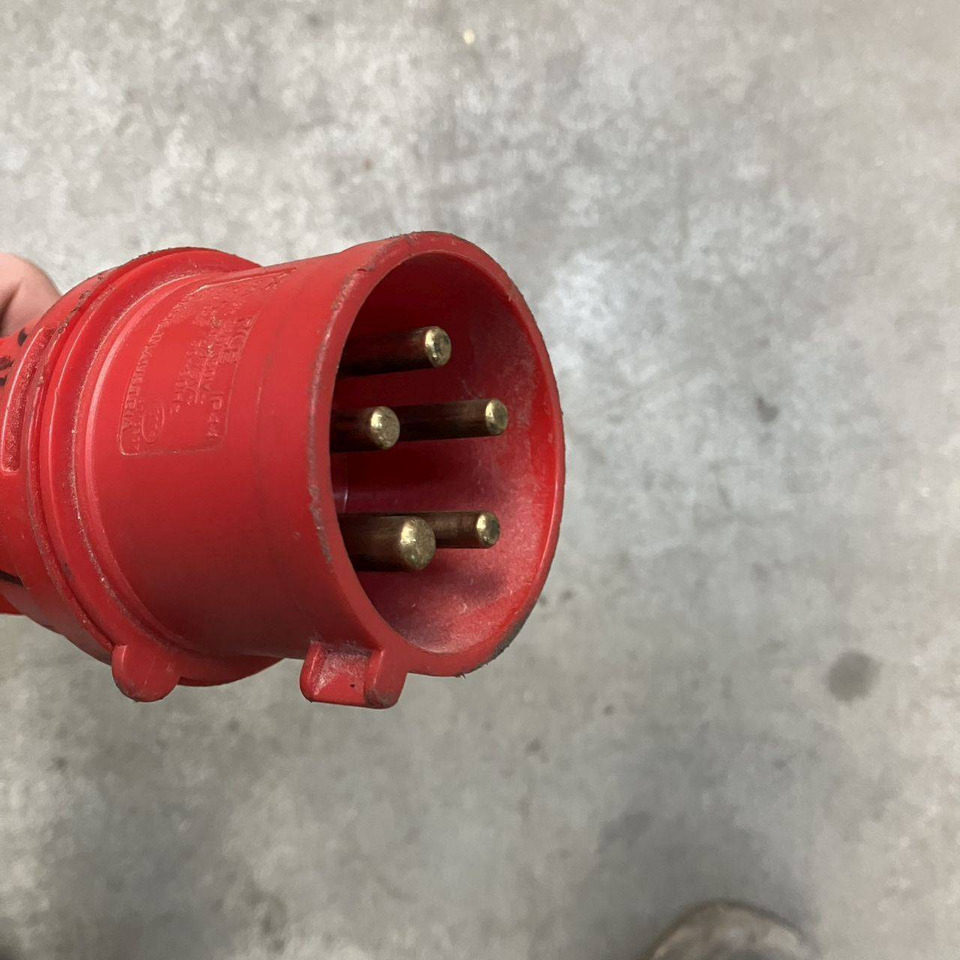 Hoppecke 48V/45A - قطع الغيار - معدات المناولة: صورة 4 Hoppecke 48V/45A - قطع الغيار - معدات المناولة: صورة 4