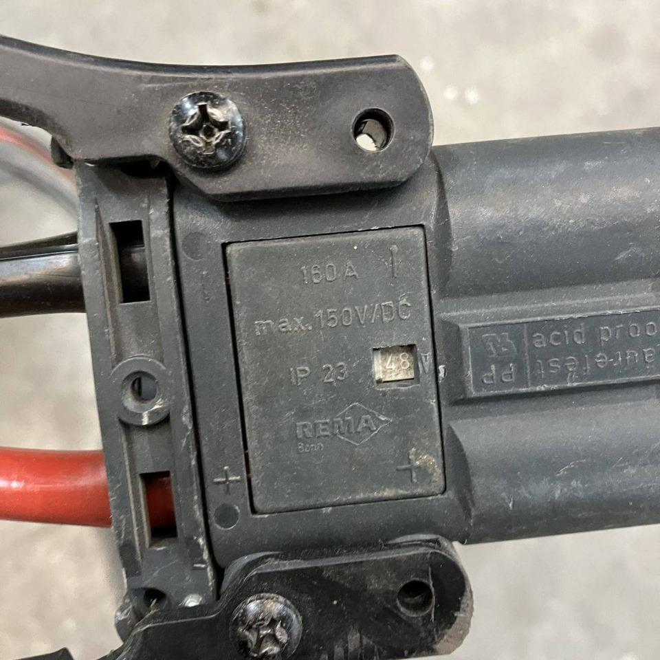 Hoppecke 48V/75A - قطع الغيار - معدات المناولة: صورة 5 Hoppecke 48V/75A - قطع الغيار - معدات المناولة: صورة 5