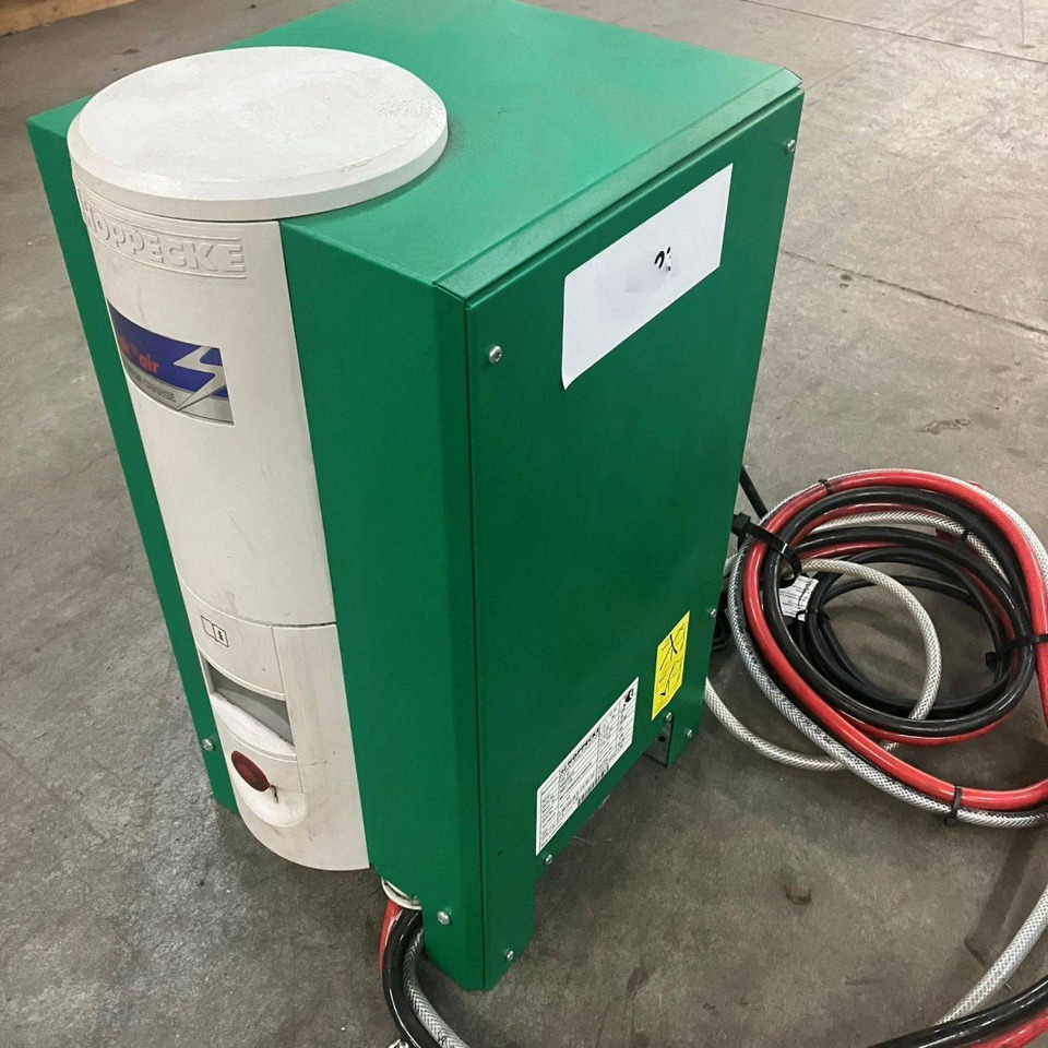 Hoppecke D400 G48/65- B-F14 HO-HF Trak Air - قطع الغيار - معدات المناولة: صورة 1 Hoppecke D400 G48/65- B-F14 HO-HF Trak Air - قطع الغيار - معدات المناولة: صورة 1