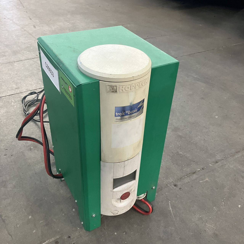 Hoppecke E230 G24/25B-F14HO-HF Trak Basic - قطع الغيار - معدات المناولة: صورة 2 Hoppecke E230 G24/25B-F14HO-HF Trak Basic - قطع الغيار - معدات المناولة: صورة 2