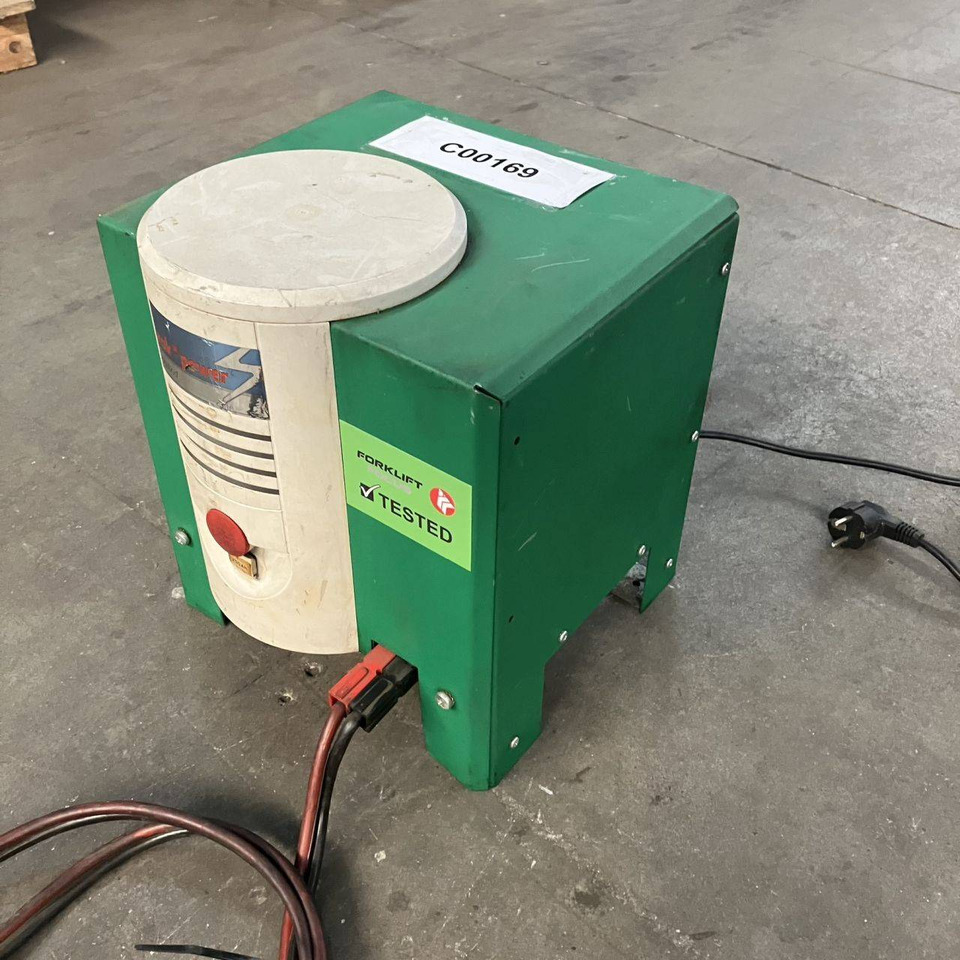 Hoppecke EOE15010108 Trak power mini (2) - قطع الغيار - معدات المناولة: صورة 1 Hoppecke EOE15010108 Trak power mini (2) - قطع الغيار - معدات المناولة: صورة 1