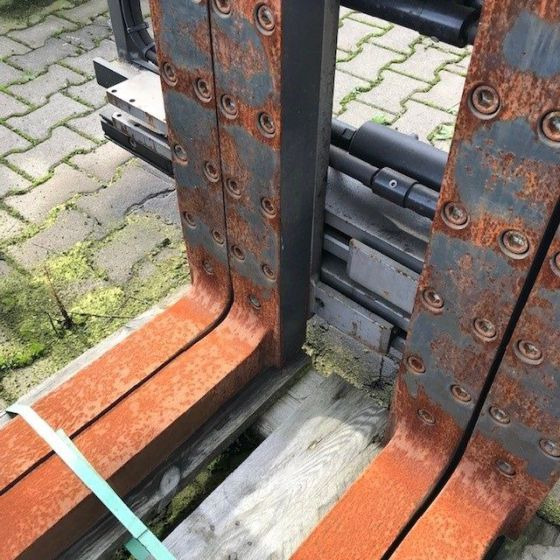KAUP DOUBLE PALLET HANDLER - مشعبات: صورة 2 KAUP DOUBLE PALLET HANDLER - مشعبات: صورة 2
