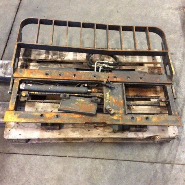 Kaup Fork positioner with separate sideshift - ملحق: صورة 1 Kaup Fork positioner with separate sideshift - ملحق: صورة 1