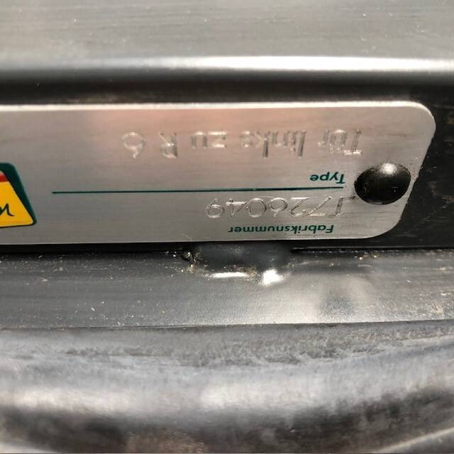 Left door for Linde - باب و قطع الغيار - معدات المناولة: صورة 3 Left door for Linde - باب و قطع الغيار - معدات المناولة: صورة 3