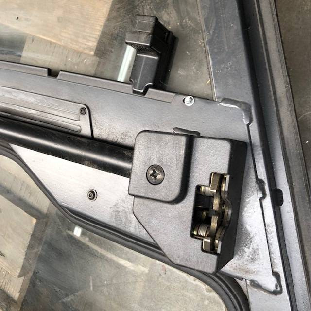 Left door for Linde - باب و قطع الغيار - معدات المناولة: صورة 4 Left door for Linde - باب و قطع الغيار - معدات المناولة: صورة 4