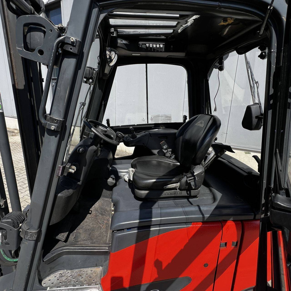 Linde E20PH (386-02) EVO - رافعة شوكية كهربائية: صورة 4 Linde E20PH (386-02) EVO - رافعة شوكية كهربائية: صورة 4